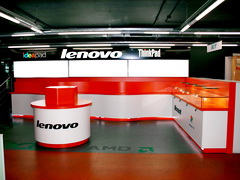 Торговое оборудование в магазине Lenovo